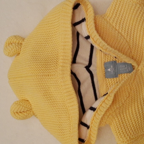 Baby Gap Knit Cardigan - Picture 4 of 6